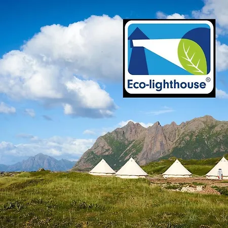 Vesteralen Glamping *